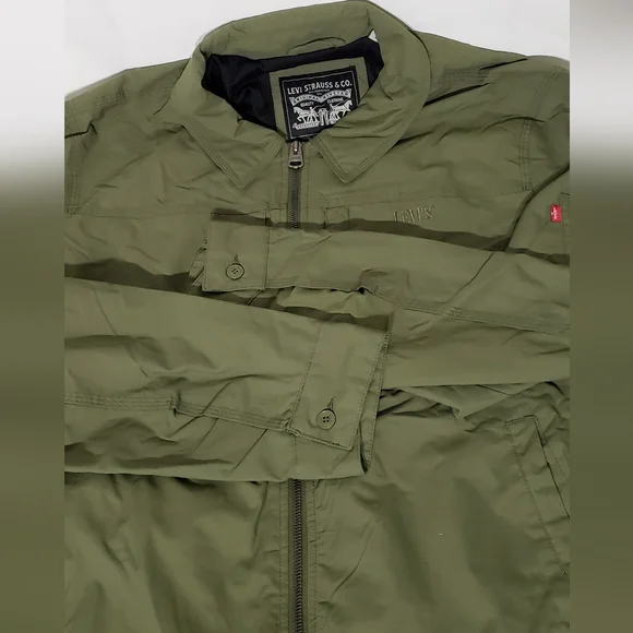Levi's Jacket, water-resistant, fully lined. Unisex, EUC! - Picture 15 of 15